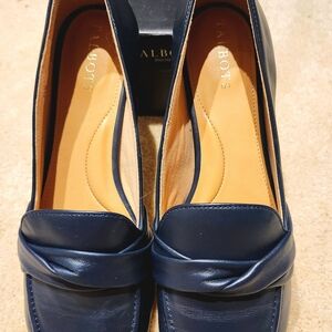 Talbots Ryan Twist Navy Leather Loafers 9.5M NWT